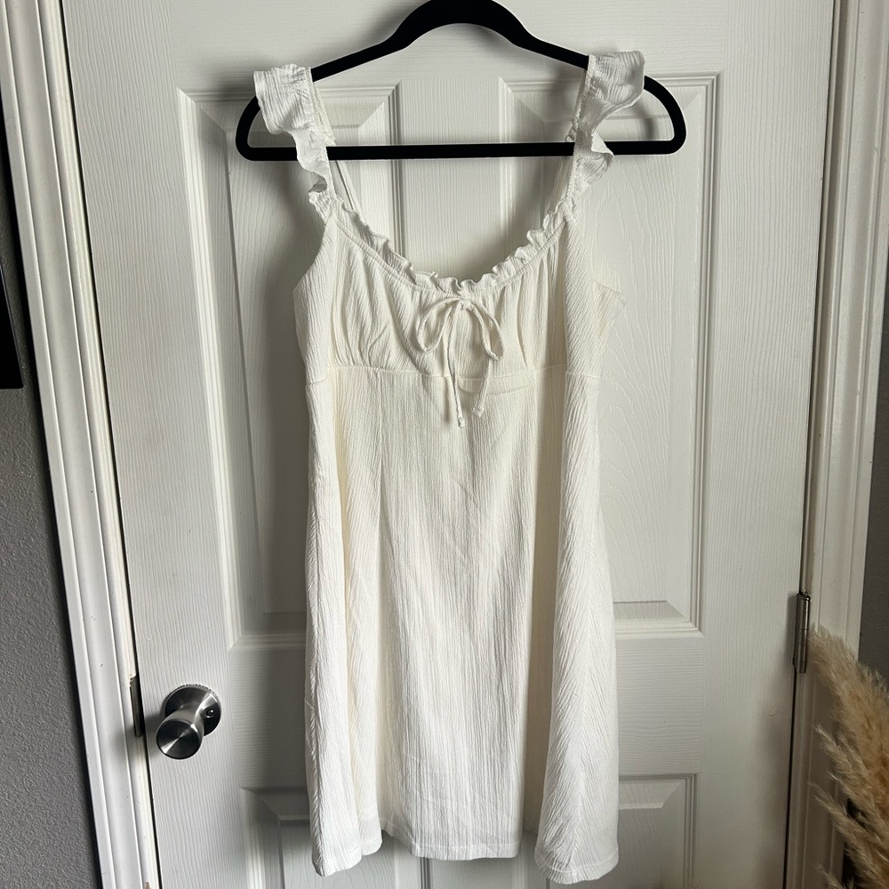 Women's White Ruffled Strap dress